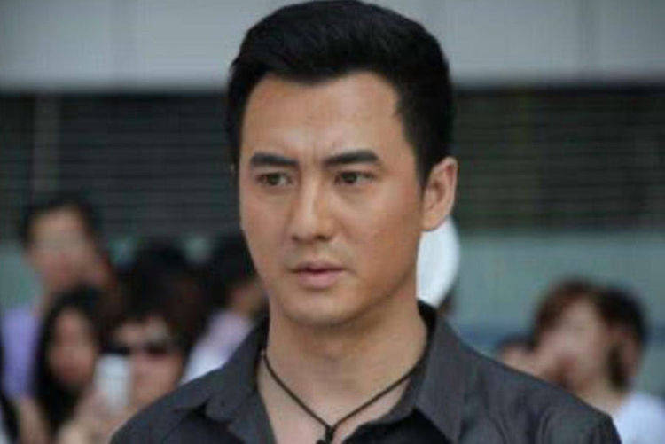 他出道20年零绯闻,曾风头超过邓超,如今沦落到没拍戏的地步_马天龙