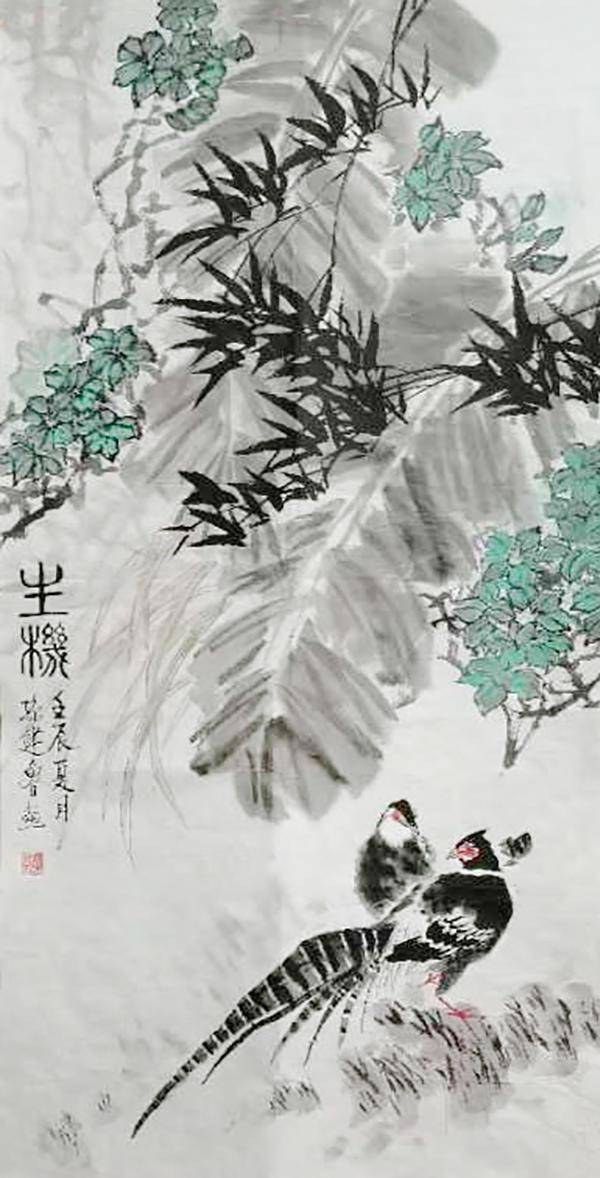 济南工艺美术品厂任设计工作;2002年加入中国文联书画院专职书画家