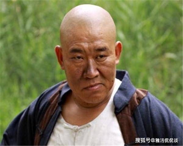 国家一级演员,相貌丑陋大歪嘴,没想到生个女儿美若天仙