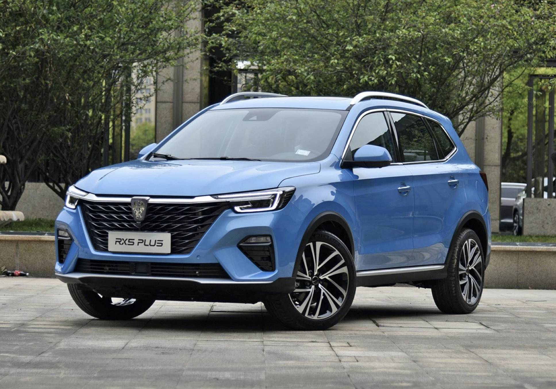 外观细改/配置提升 荣威rx5 plus将在6月上市_搜狐汽车_搜狐网