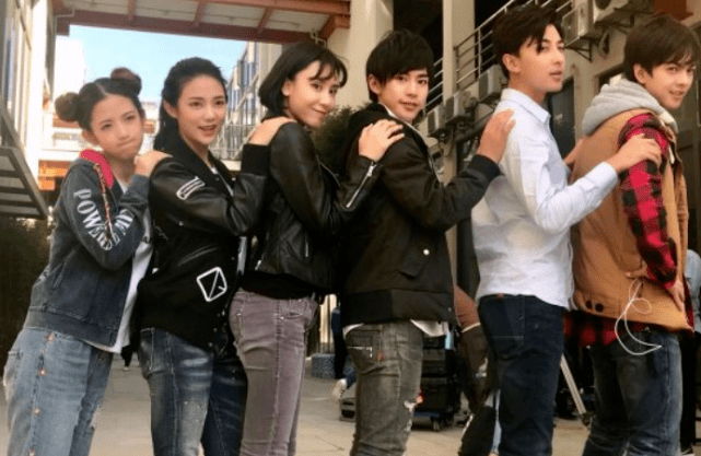 铠甲勇士猎铠女主形象公开,短发帅气美女,这个侧颜太酷了!