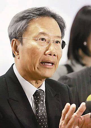 中国最大的隐形豪门,曾帮助李嘉诚起家,如今后代都是千亿富豪_包玉刚