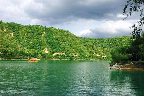 陝西彬州有個侍郎湖,青山環繞風景優美,知道的人卻很少