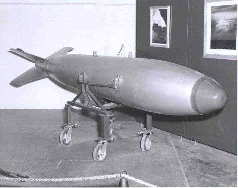 1/ 12 美国核武库——mk1小男孩铀235原子弹 美国核武库——mk3 死