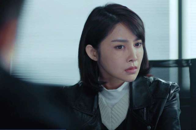 原创北电校花,《燃烧》中扮警花,95后的林籽为何能成为剧中的惊喜?