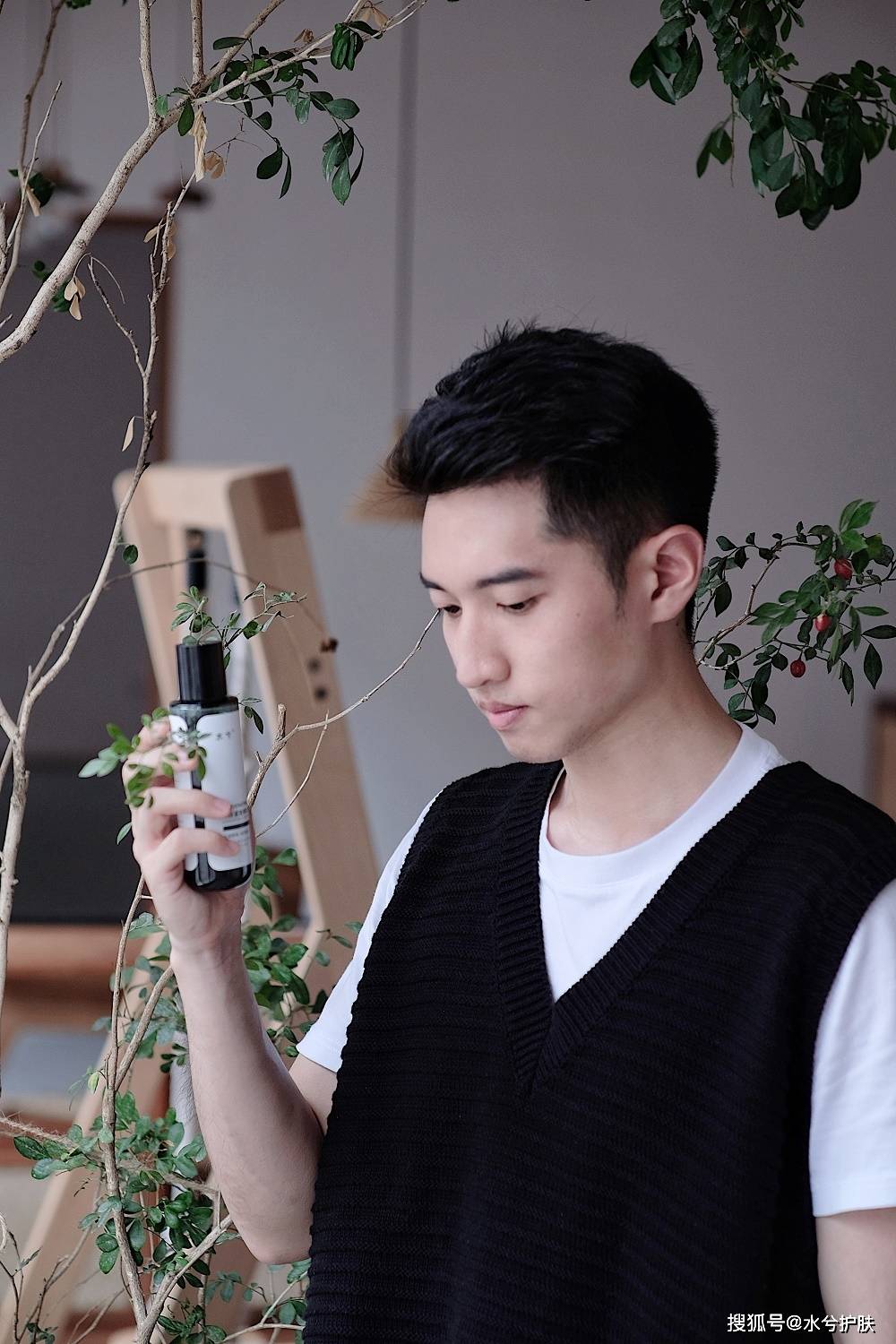 水兮小绿瓶与文艺男孩的邂逅有了清闲雅致的别一般意境