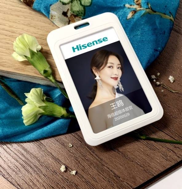 王鸥新风空调下嗦粉，破解尴尬还玩起了气球-家电圈官网