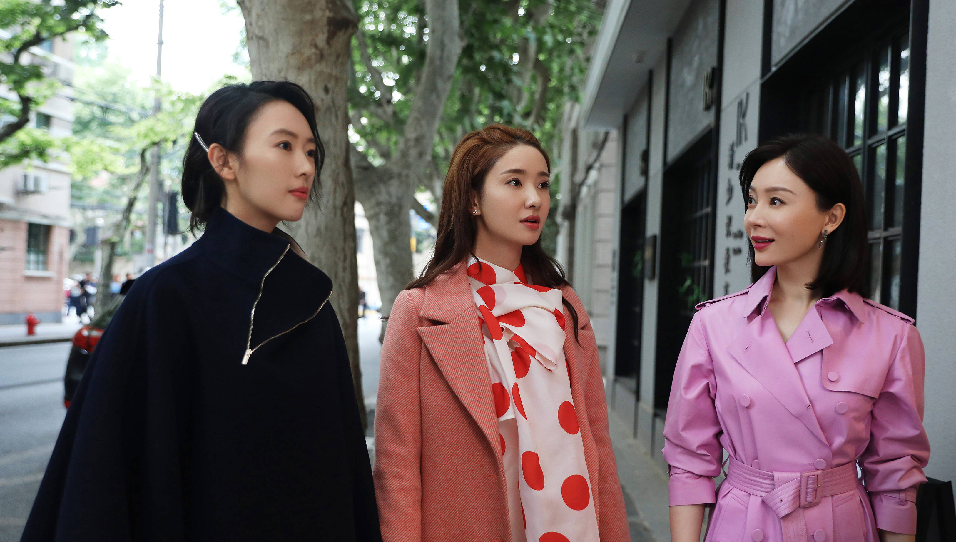 一位28岁女子征婚提出21条要求,网友:哪来的底气?活该你单身!