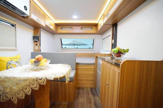 房车品牌新生力量谷雨房车de380lde420lde480l三款车型首发