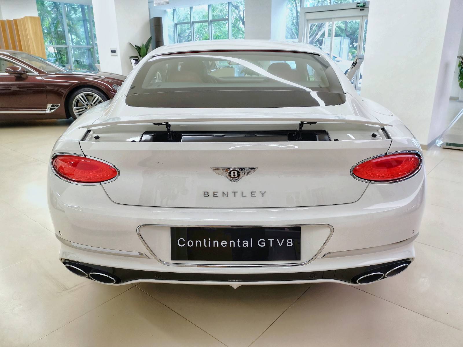 宾利厦门全新欧陆gtv8首发抵店_搜狐汽车_搜狐网