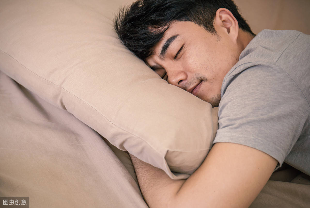 一,保证充足睡眠
