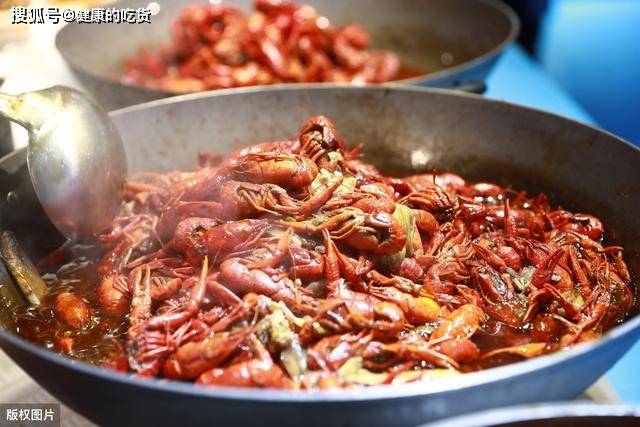 鮮辛濃郁的湘辣小龍蝦,夜宵啤酒下酒菜,長沙坡子街家常美食做法