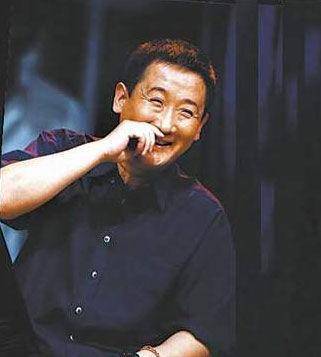 还记得我爱我家的贾志新吗曾被陈佩斯骂一辈子都不红现怎样了