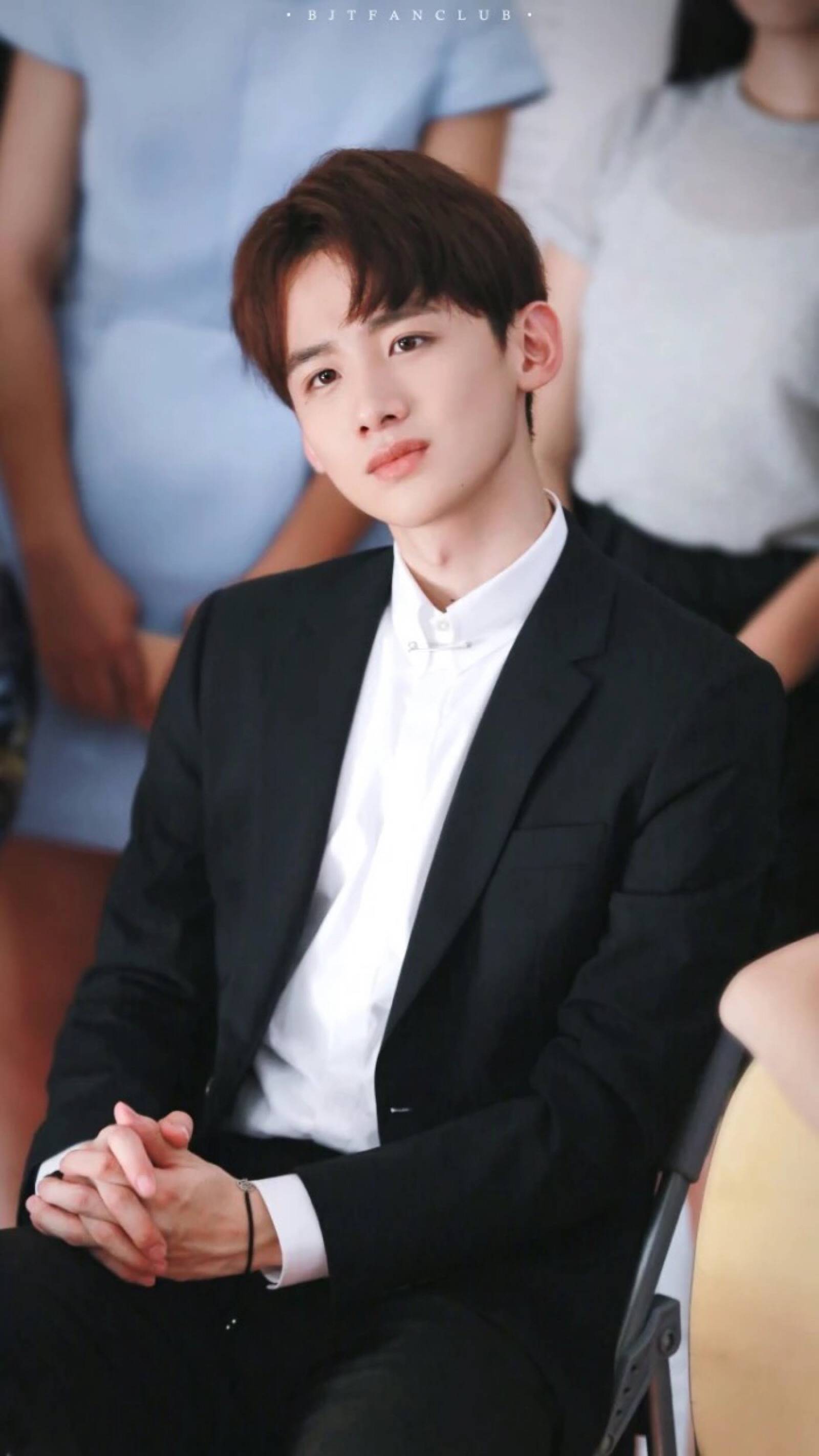 白敬亭生活(白敬亭小八卦)