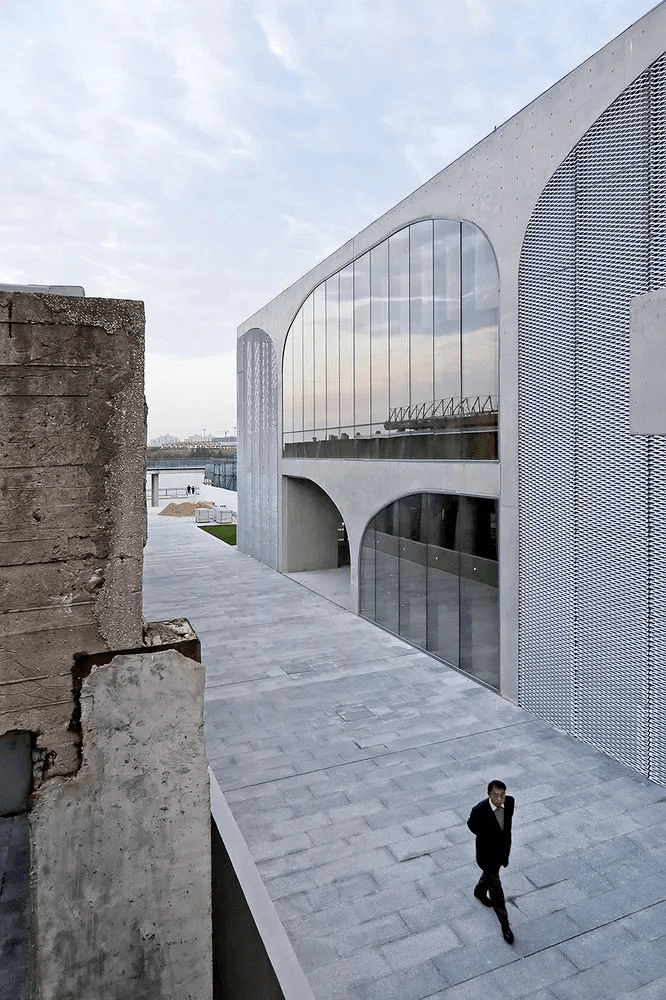 品读六大材料在塑造城市建筑肌理中的力量