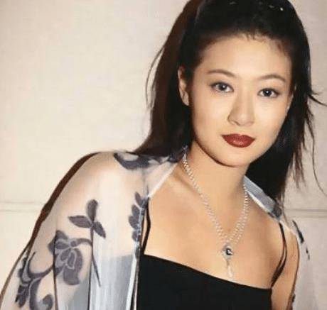 一步错步步错曾经的著名三级片女星却昙花一现