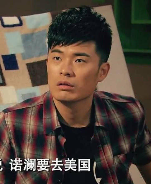 原创《爱情公寓》所有人都叫曾小贤为"曾老师",但胡一菲却与众不同