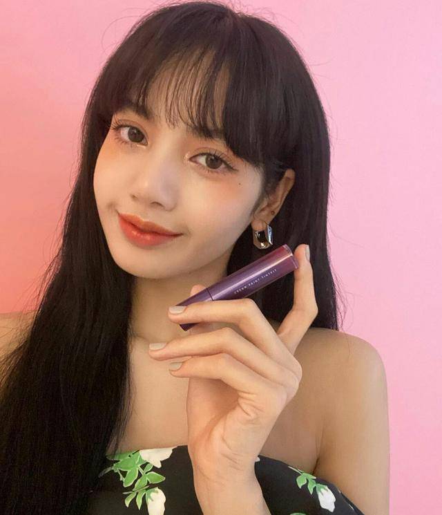原创人间芭比lisa身材性感甜美专业能力强超高水准火力四射