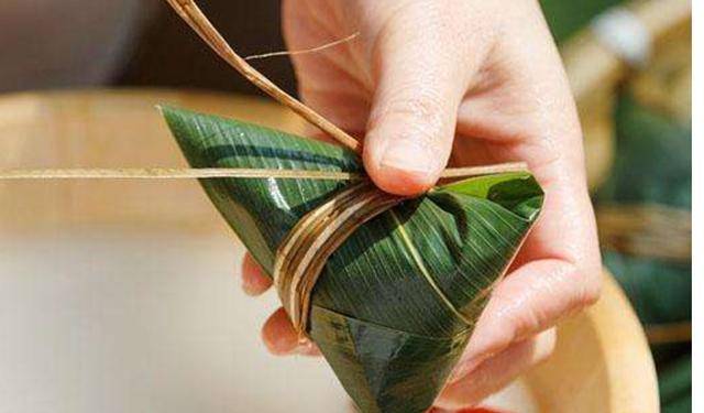 原创端午节快到了,何必花钱去买粽子,进来学习一下包粽子吧