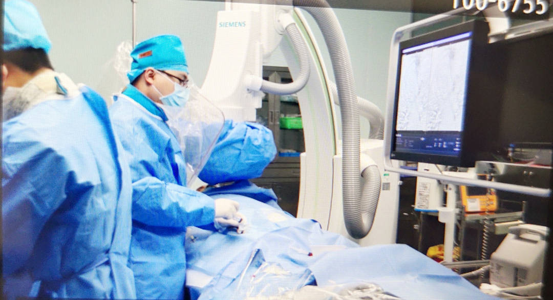 癌症手术,选微创好还是传统手术