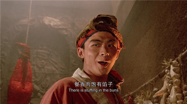 王彤川如今早已不演戏了,手中的刀换成了画笔,成功转型为一名画家.