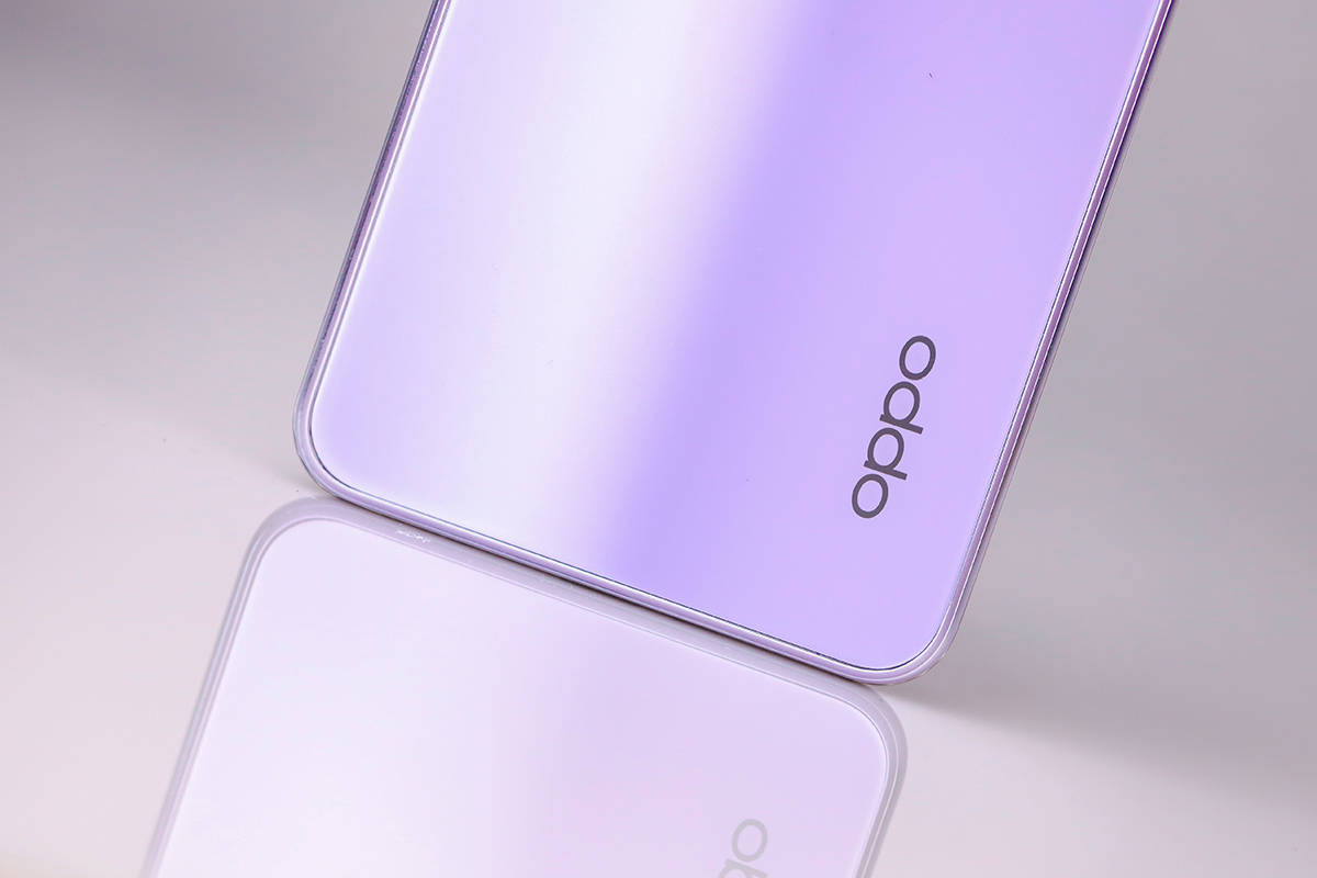 时尚轻薄新体验 oppo reno4香芋紫配色图赏