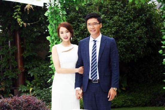 那《好妻子》这部剧中的贺浩泽就是渣出了新高度了,剧中一开始李泰