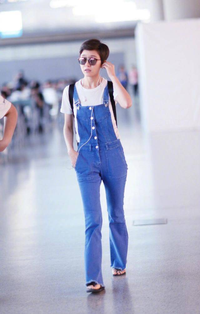 收起你的厚底鞋吧今夏火爆的是人字拖舒适百搭明星都在穿