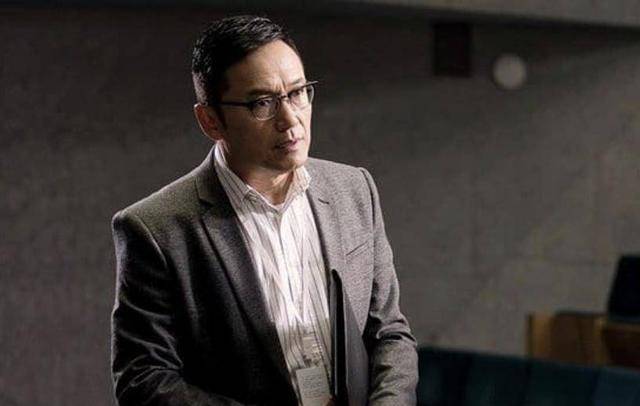 一点和他的另一半戚美珍闹分手,幸好这些难关都被苗侨伟一一迎刃而解