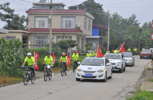 经昌颐公园-仙桃村-刮家洲村到达下渔口镇人民政府,全程24公里,历时2