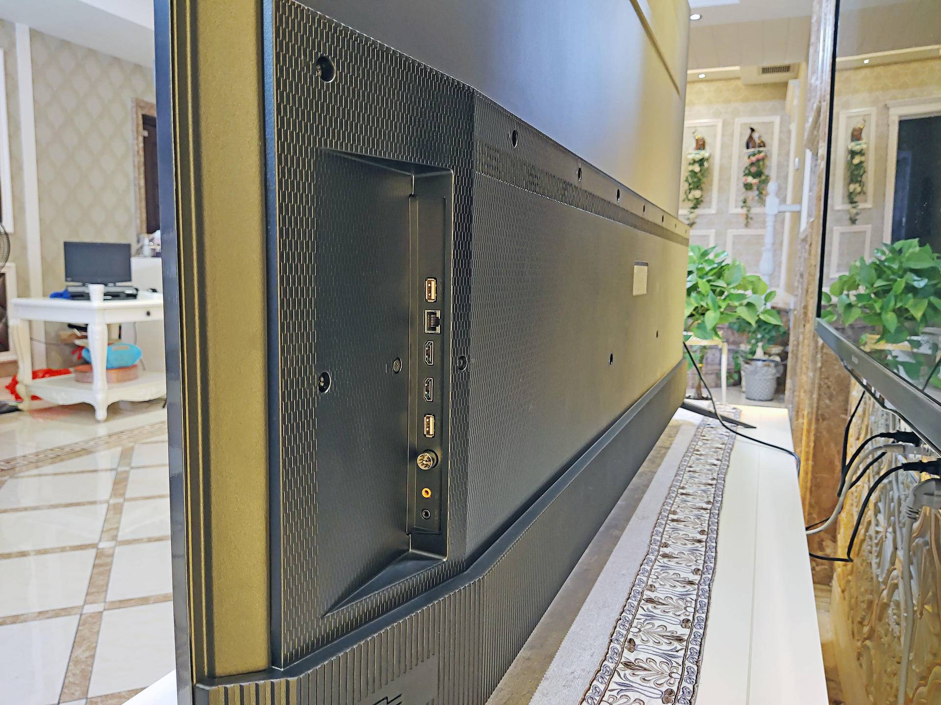 曾经的王牌tcl75v8ai电视强势归来