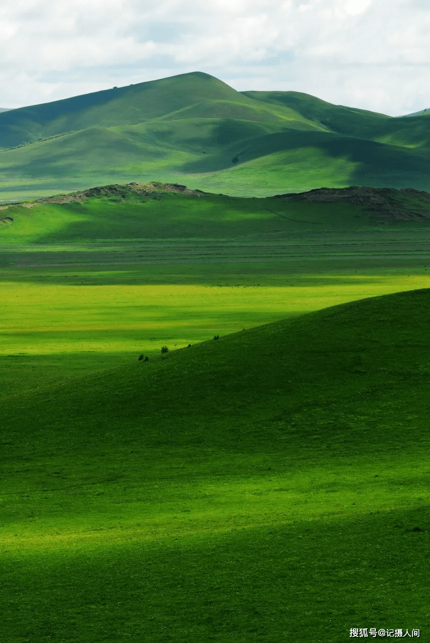 内蒙古的夏天,太美了,简直要逼疯摄影师_草原