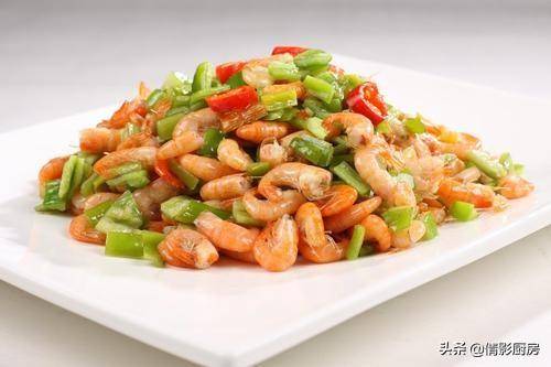 青椒炒河虾