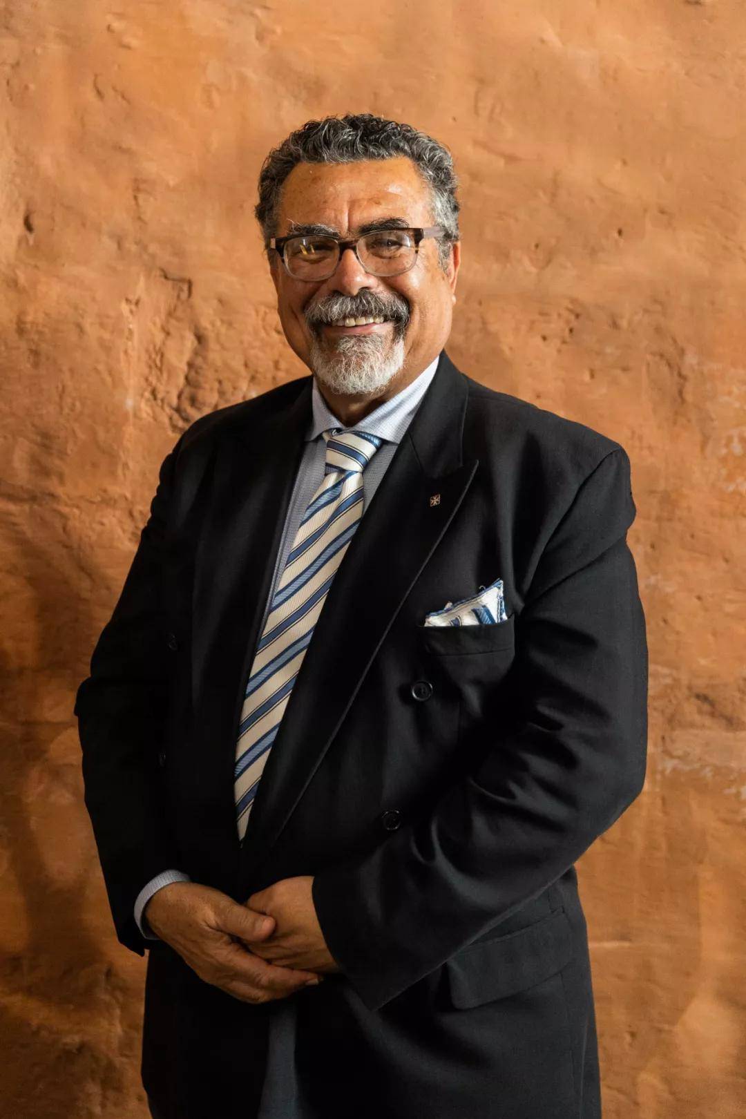 旅途中,我们还问了其它马耳他人.