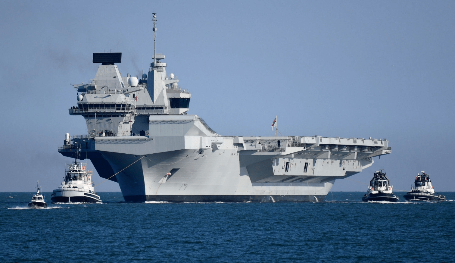 原创给祖上一个交代英国重金砸出双航母最后发现没钱买护卫舰了