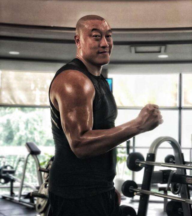 马健指出中国篮球问题职业体育人不够职业忘记了自己本职工作