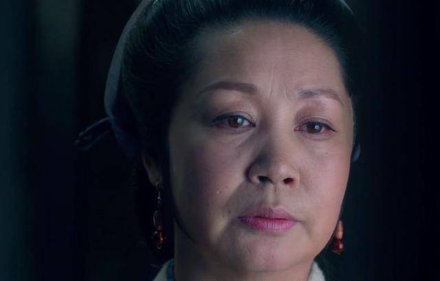 事发之后,夏夫人不是没有给过夏江改过的机会.