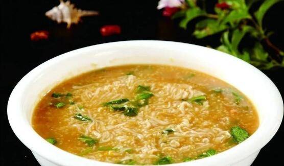 沁县和子饭9,沁县和子饭主料有小米或少量的玉米圪糁.