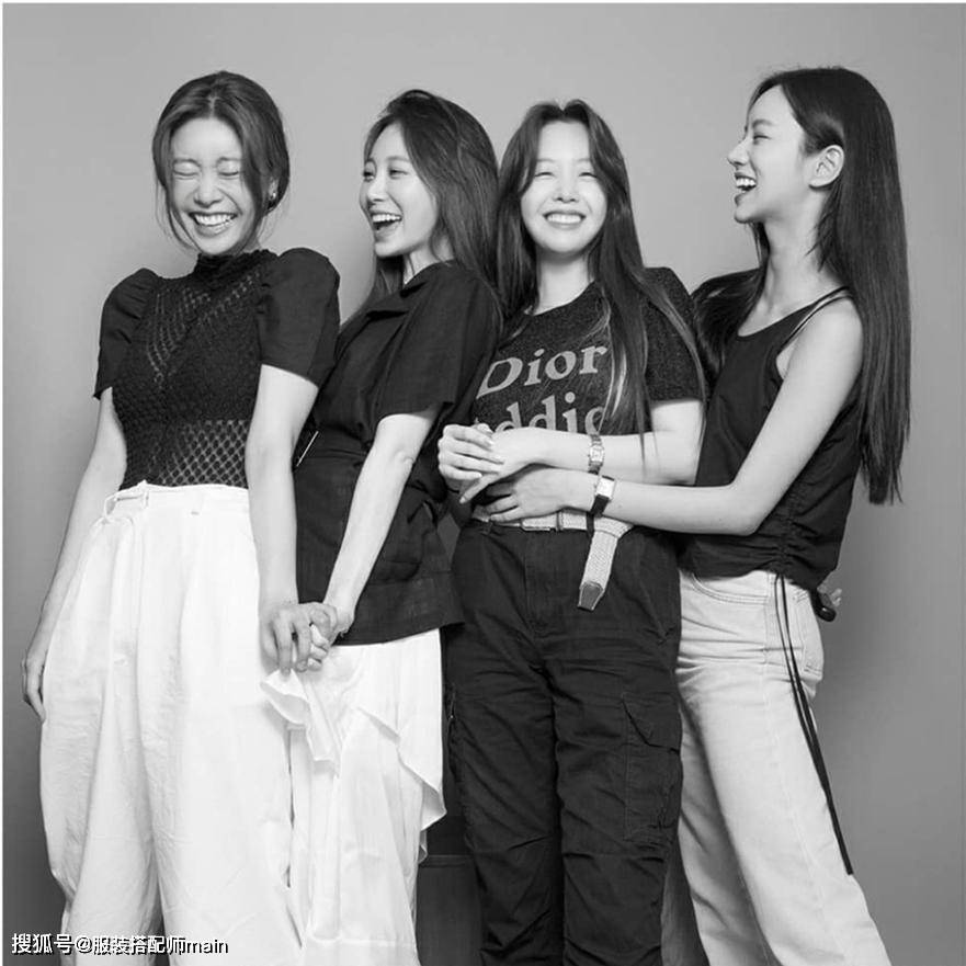 girlsday出道10年金亚荣褪去婴儿肥越发精致李惠利侧颜杀迷人