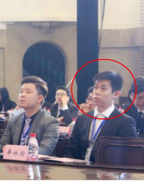 北大自杀女孩后续!母亲高调宣布:害死女儿的凶手被抓了!_包丽