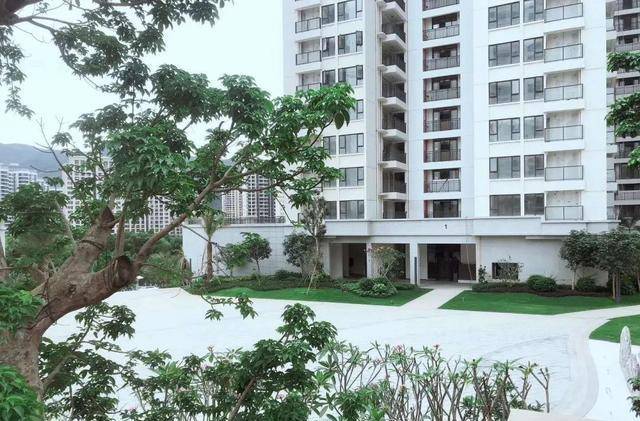 出繁入静,三亚依山云锦醇熟社区栖居繁华里