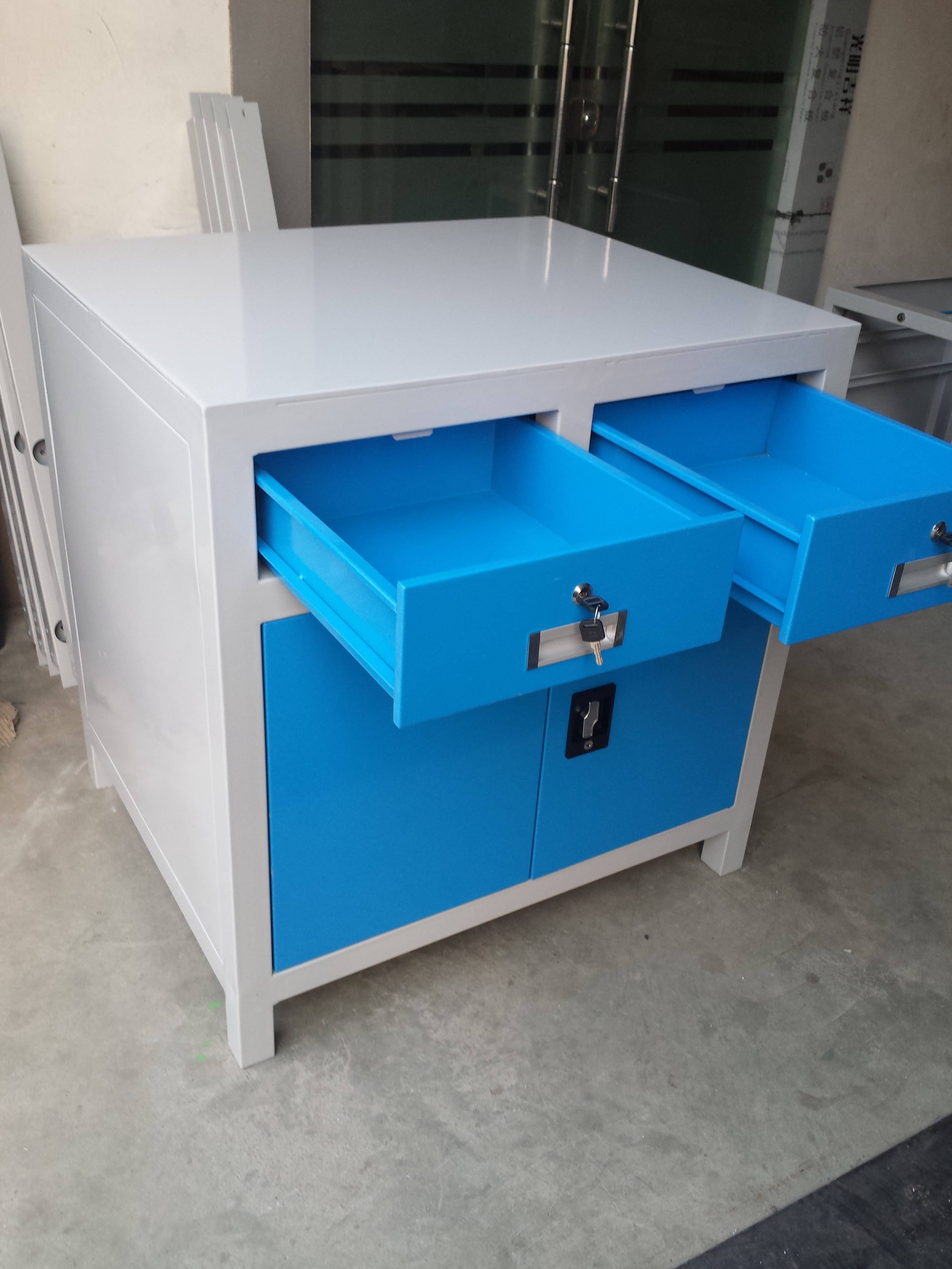影响钢制工具柜和不锈钢工具柜的承重因素_抽屉