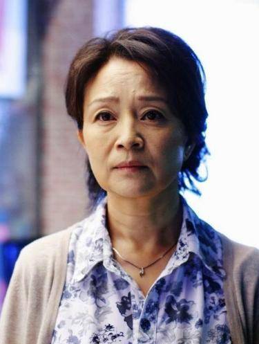 原創62歲劉莉莉女兒很漂亮,老公是她!比自己還小4歲