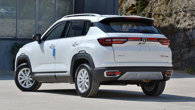 8万可买"高端"suv,配8速自动挡,一身智能科技,你还看长安?