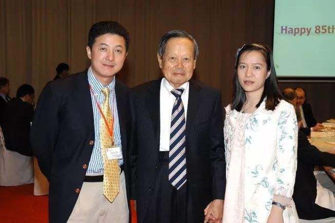 助力华为5g做出"决定性突破",回国前夕突然自杀,美对外承认_张首晟