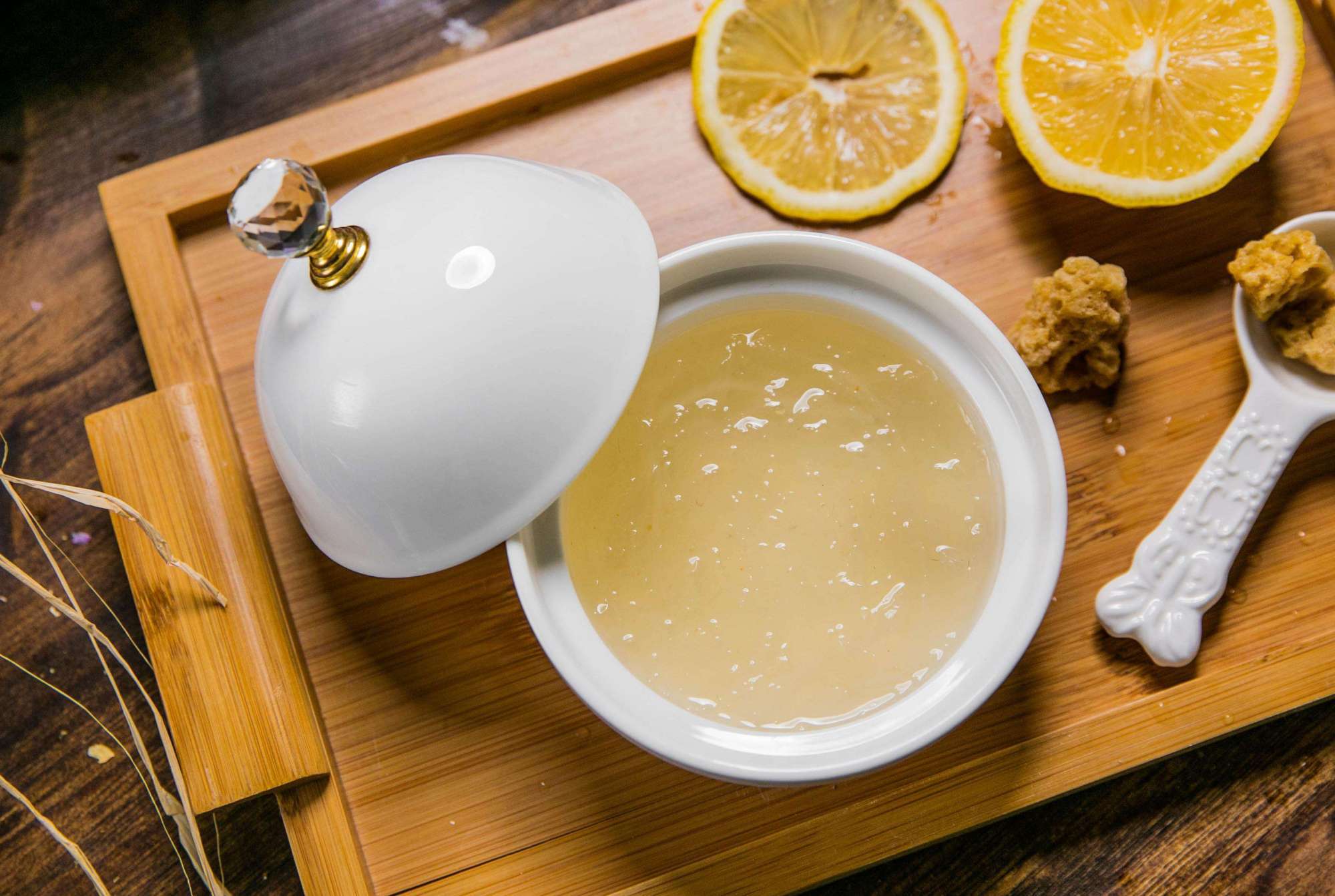 "养生大军"走向年轻化,唐宫燕燕窝后浪来袭的!