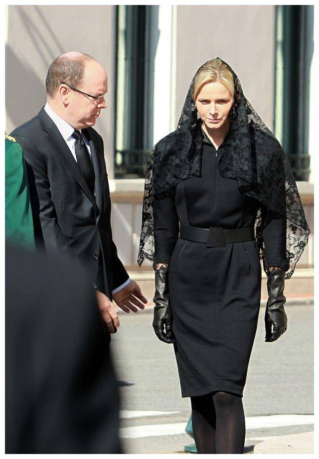 安托瓦内特就这么平稳晃过人生最后近30年直到91岁算是安详离世 夏琳