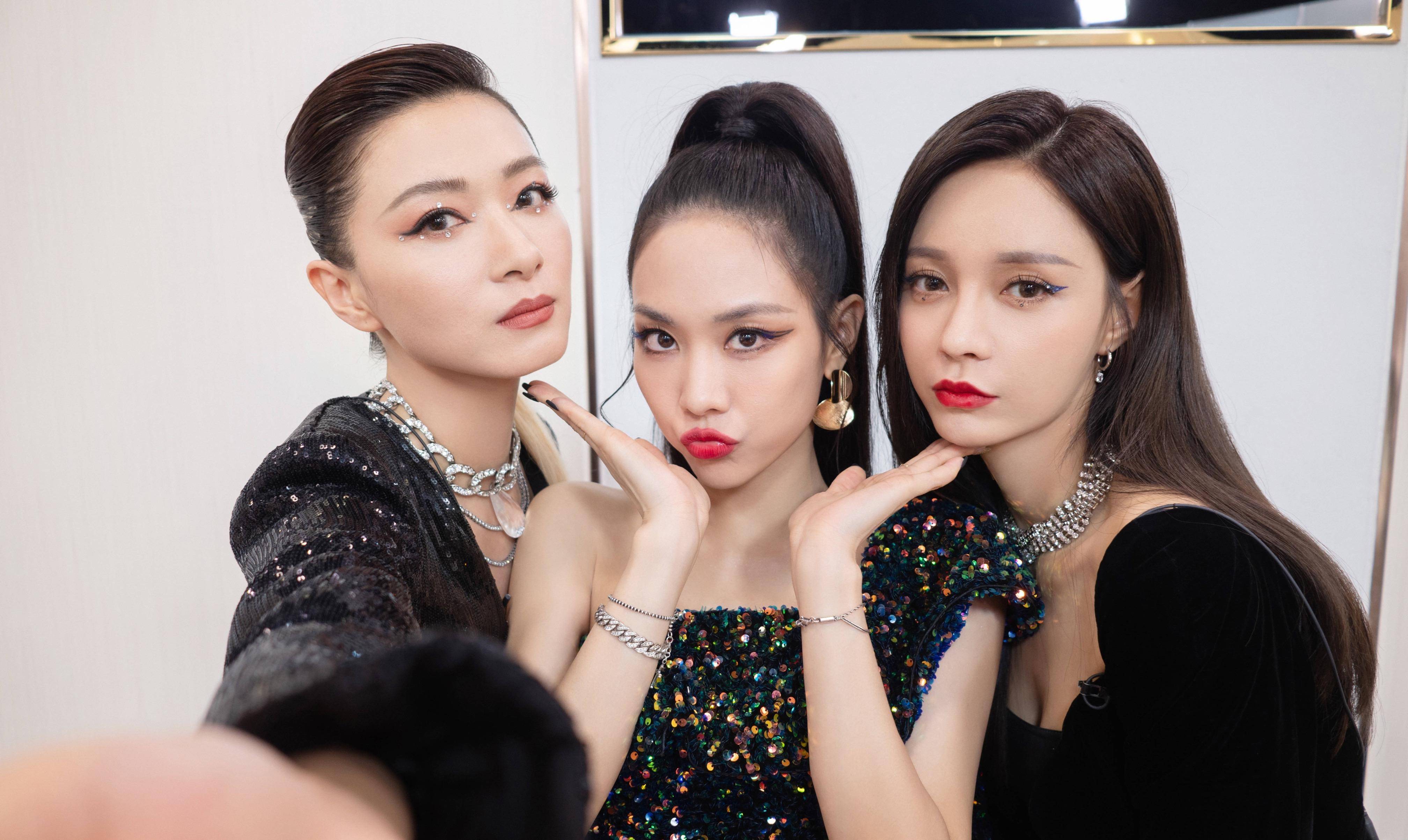 原创万茜手臂骨折无法录制乘风破浪的姐姐?万茜用了七个字回应大家