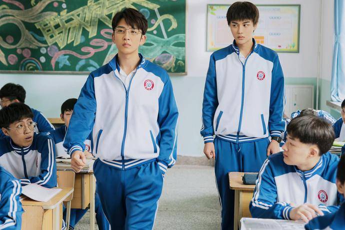 取景哈三中 这部校园剧讲述了哈尔滨人的青春往事