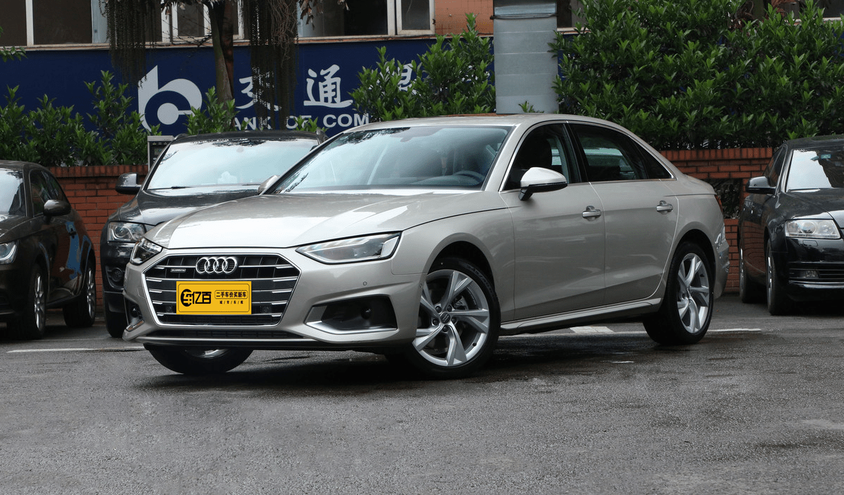 奥迪a4l 2020款 40 tfsi quattro 豪华致雅型